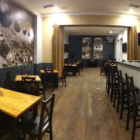 Sokolovna Trutnov Hostel Bagian luar foto