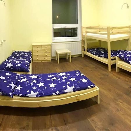 Sokolovna Trutnov Hostel Bagian luar foto